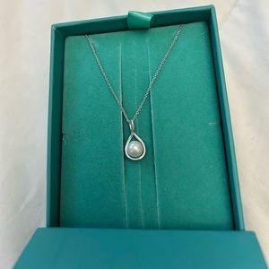 Brilliant Earth Pearl necklace